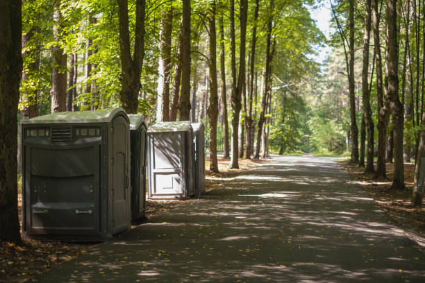 Best Portable restroom trailer rental  in Standish, MI